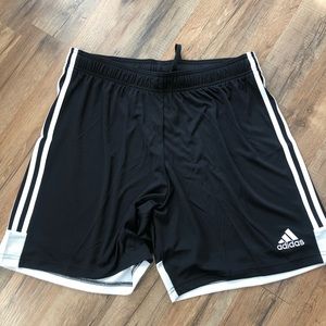 Adidas Mens Tastigo 19 Soccer shirts XL